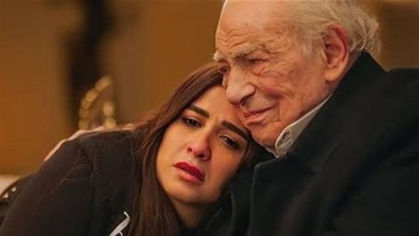 رشوان توفيق يدافع عن ياسمين عبدالعزيز وينصحها بمواجهة الشائعات على طريقة عبدالوهاب